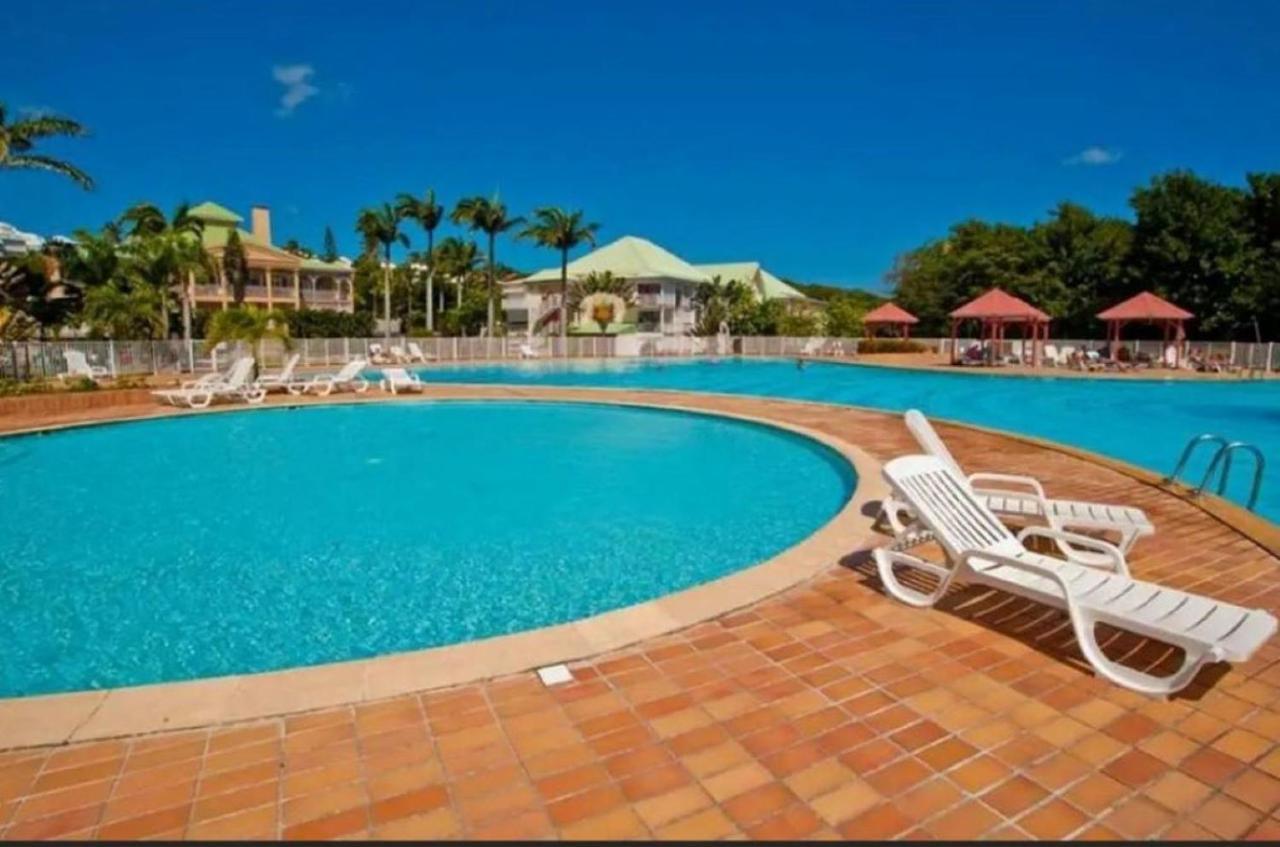 Studio Mojito Vue Mer,Piscine Avec Cuve Eau Et Acces Plage Et Piscine Anse Des Rochers Saint-Francois  Exterior photo